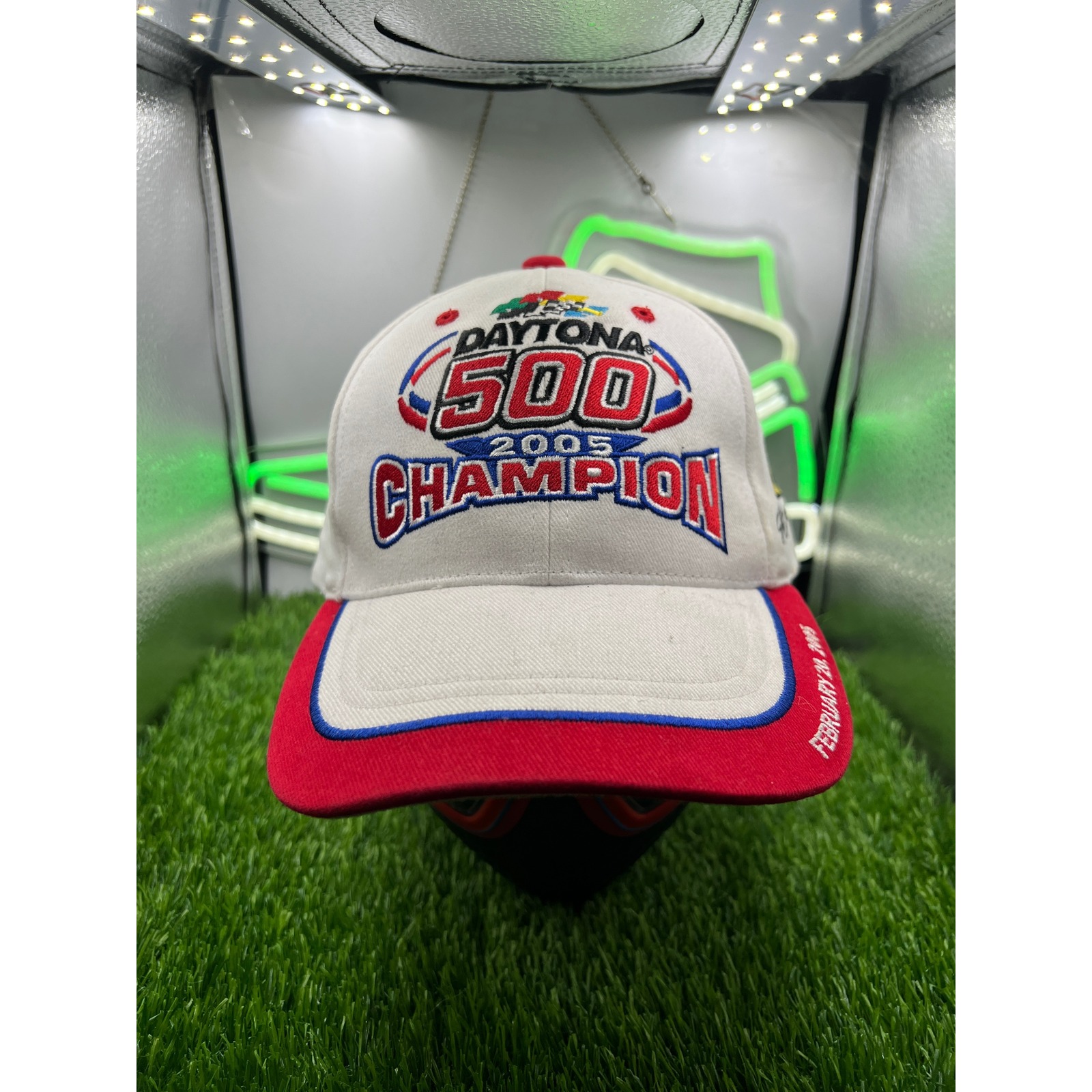 Chase Authentics Jeff Gordon 2005 Daytona 500 Champion Hat Mens White Nascar 24 Chase Authentics Jeff Gordon 2005 Daytona 500 Champion Hat Mens White Nascar 24